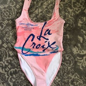 La Croix one piece. Never worn. Size small.